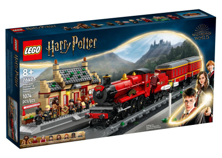 LEGO® 76423 Harry Potter - Ekspres do Hogwartu i stacja w Hogsmeade