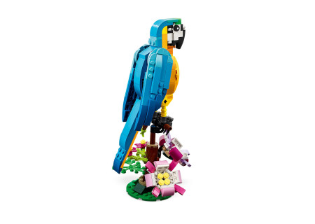 LEGO® 31136 Creator 3w1 - Egzotyczna papuga